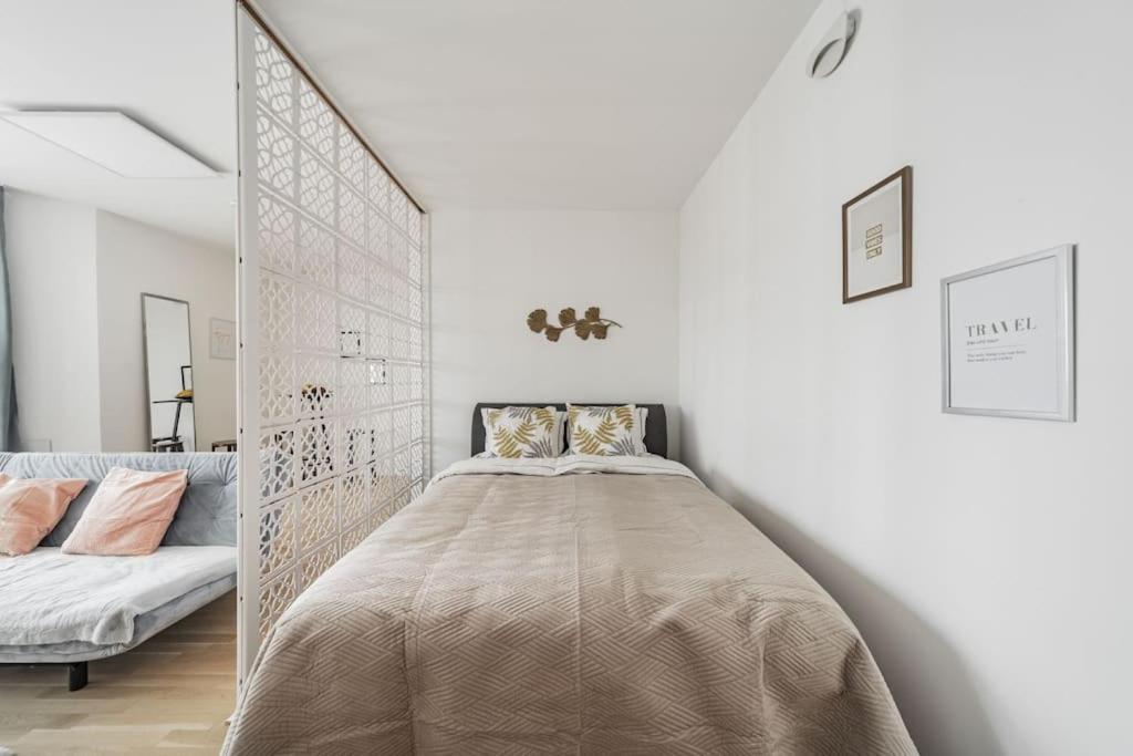 City Sky Studio Mit Balkon Viena Exterior foto